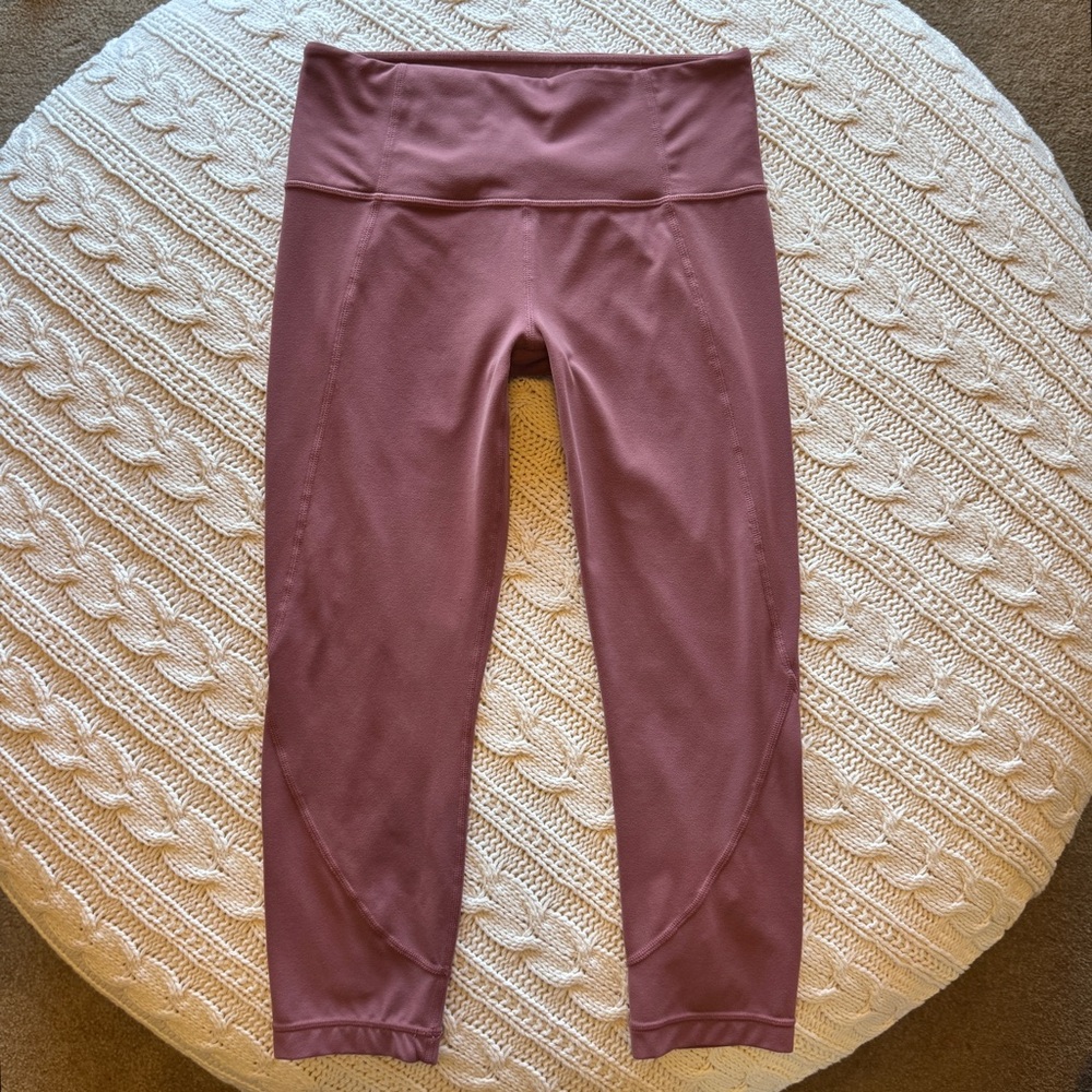 Athleta High Rise Crop - Picture 2 of 6